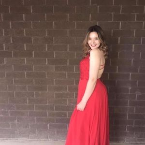 Meet your Posher, Candace